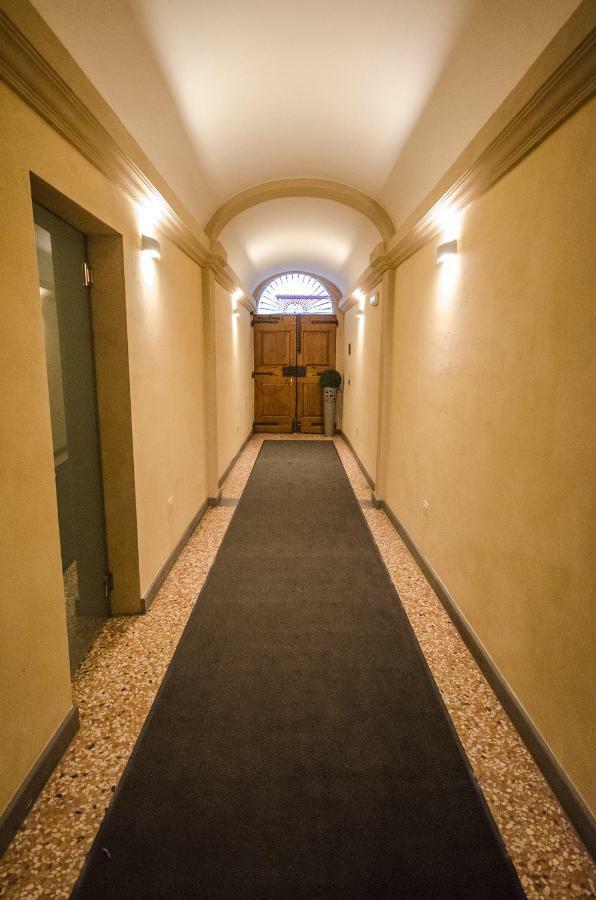 Azeglio Apartment, A Due Passi Da Piazza Maggiore Bolonha Exterior foto