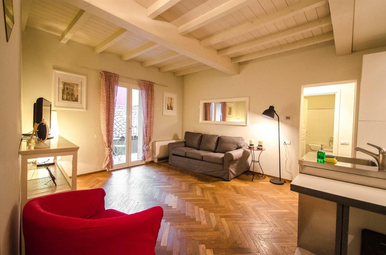 Azeglio Apartment, A Due Passi Da Piazza Maggiore Bolonha Exterior foto