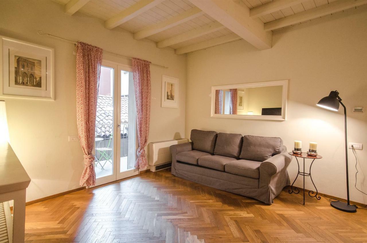 Azeglio Apartment, A Due Passi Da Piazza Maggiore Bolonha Exterior foto